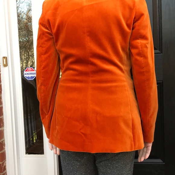 Tahari bright pumpkin velvet jacket. Size 6 - Picture 4 of 5